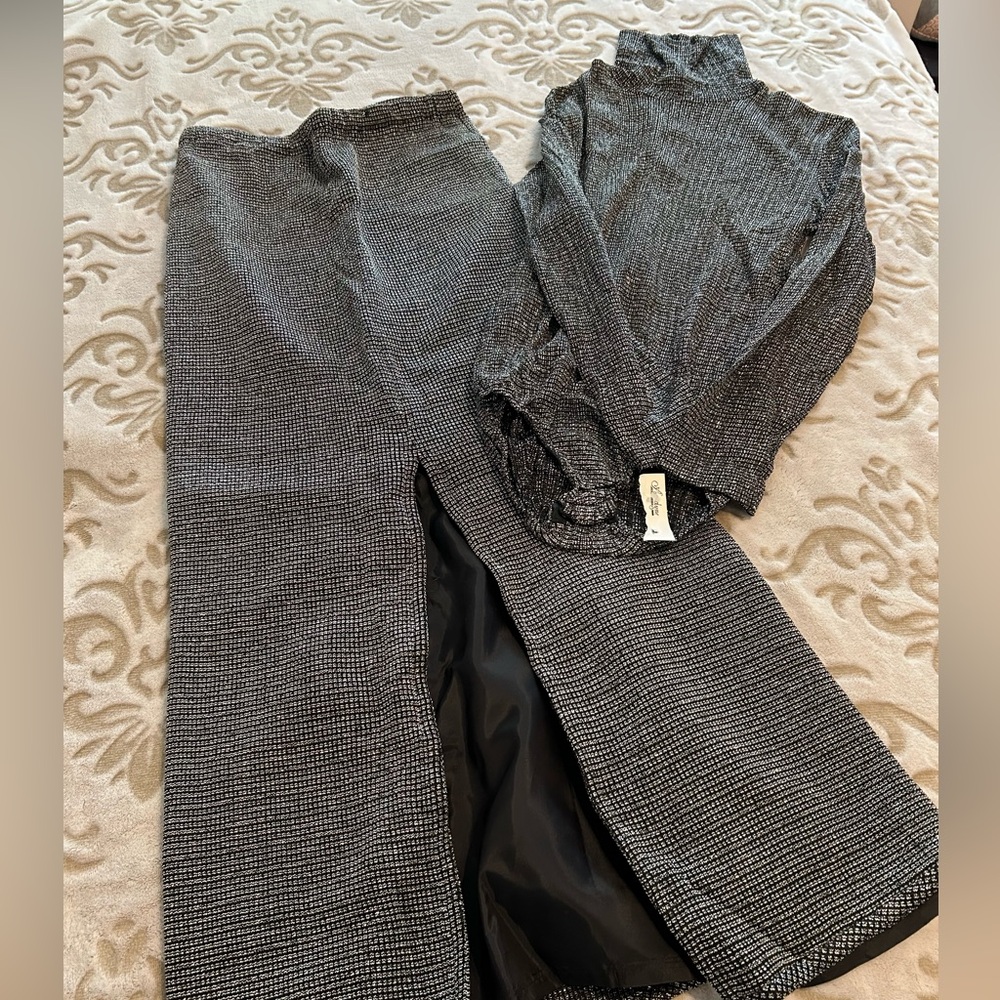 Vintage 70’s Beverley Paige Silver sparkle skirt set, small